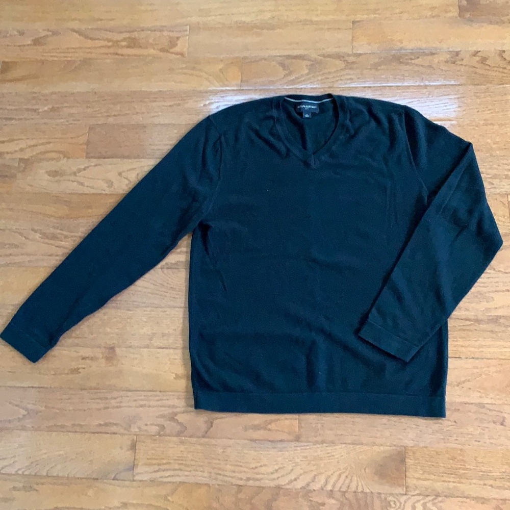 Banana Republic V-neck sweater